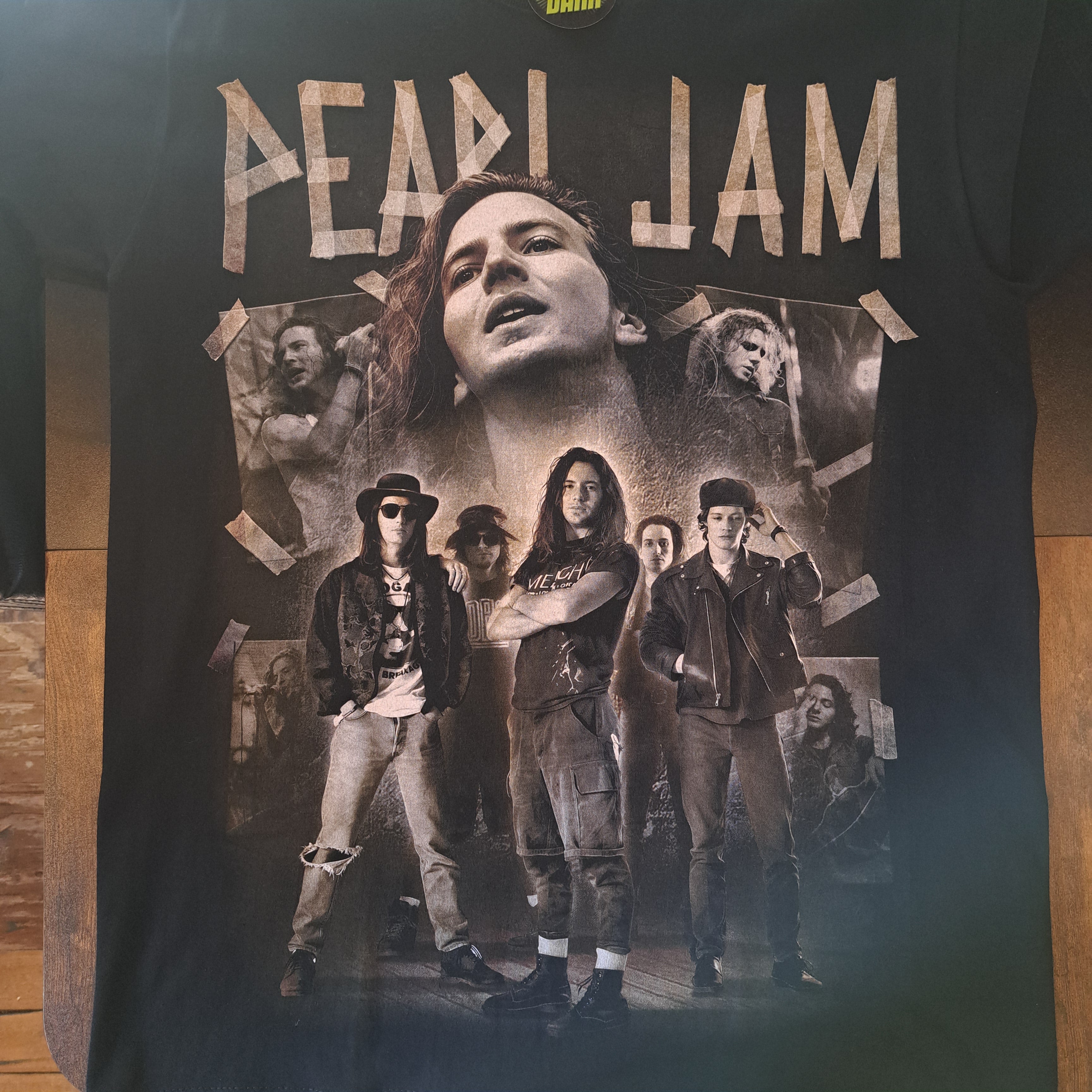 Black t-shirt with Pearl Jam graphic design